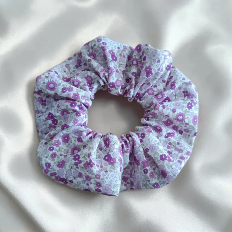 Coletero de tela hecho a mano — Flores lila