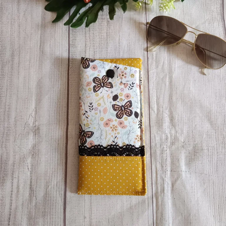 Funda de gafas de tela con cierre de botón — Mariposas
