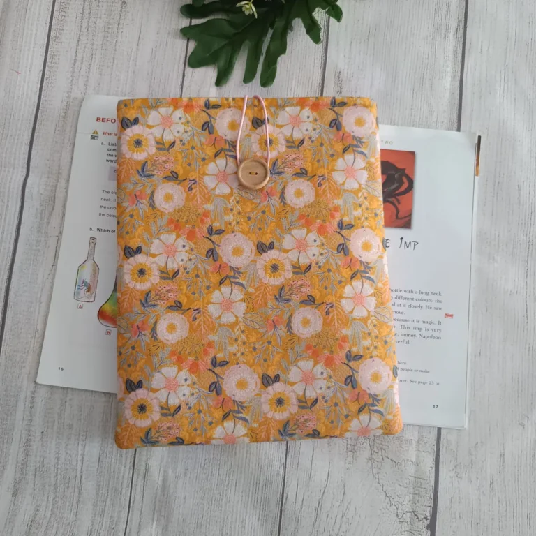 Funda para libros de tela — Flores ocre