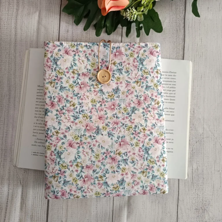 Funda para libros de tela — Jardín rosa